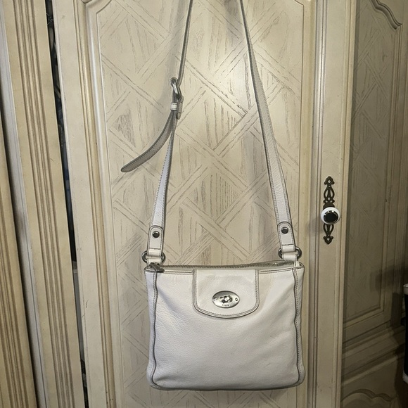 Elegant fossil Crossbody Bag - Picture 5 of 14